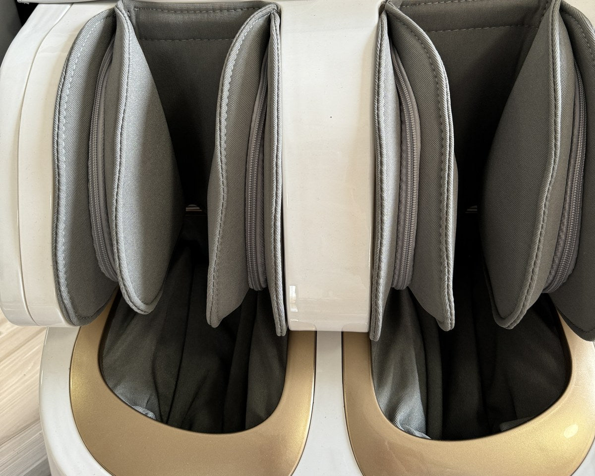 ARIES Hoyogen Massage Chair leg and foot massager close-up