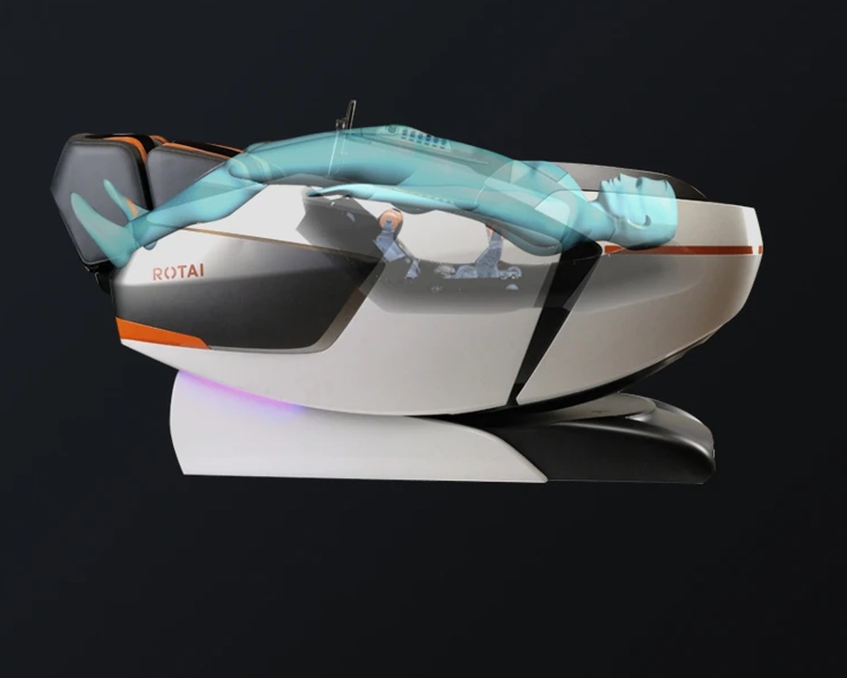 Lambo Luxury Massage Chair flexible track giving a Thai-style bridge stretch